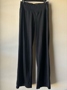 Mizuno Black Wide-Leg Women’s Yoga Pants